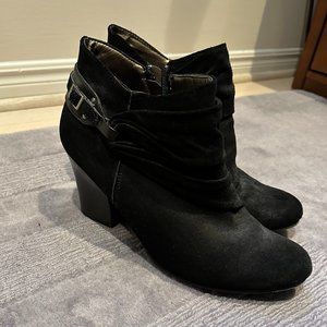 Andrew Geller Booties